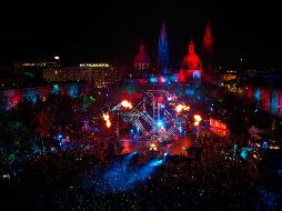 El director de Planeación de la Coordinación de Protección Civil y Bomberos de Guadalajara, Abraham Villaseñor, explicó que por medio de este software se puede gestionar en tiempo real cualquier tipo de emergencia o incidente que ocurra en los 2.5 kilómetros que abarcan las 35 atracciones del festival de luces. EL INFORMADOR / A. Navarro