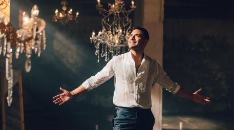 Carlos Rivera estrena 