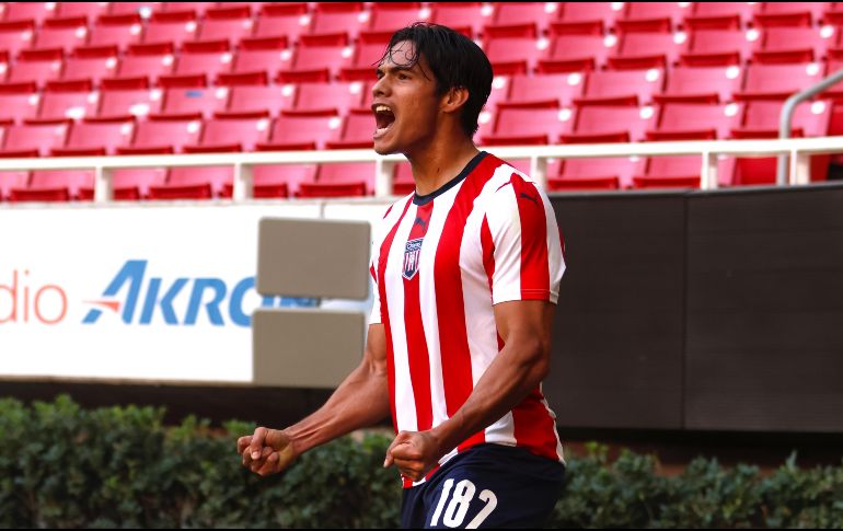 Un caso puntual de esto es el de Luis Puente, jugador que disputó la pretemporada con Chivas, pero que ahora ha sido relegado al Tapatío de la Liga de Expansión. IMAGO7