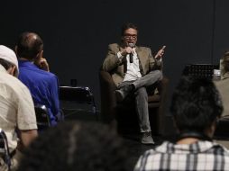 Petersen Farah destacó la importancia de la narrativa de los sucesos al transformarlos en noticia; dijo que “las historias que merecen ser contadas, lo que merecen es ser bien contadas