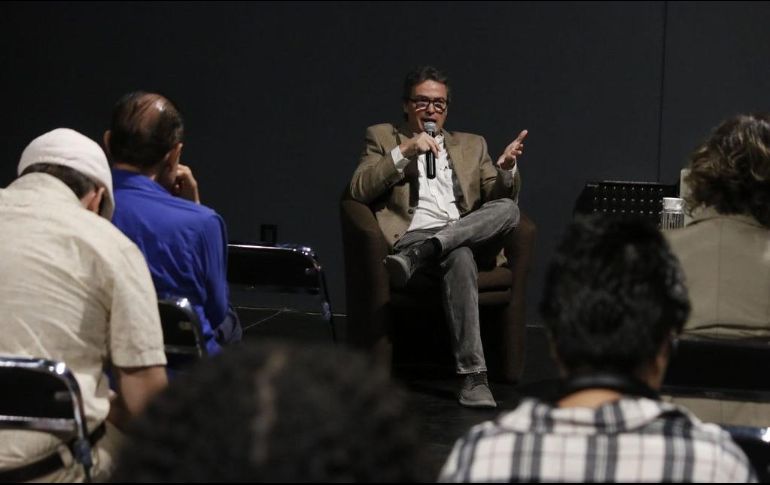 Petersen Farah destacó la importancia de la narrativa de los sucesos al transformarlos en noticia; dijo que “las historias que merecen ser contadas, lo que merecen es ser bien contadas