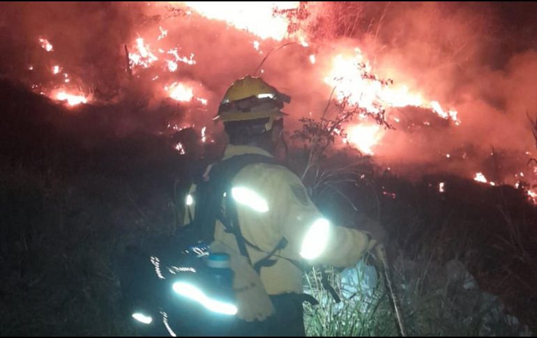 Fueron 40 elementos de diversas corporaciones los que se hicieron cargo del siniestro. ESPECIAL
