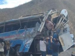 La volcadura ocurrió volcadura sobre el kilómetro 88 de la Supercarretera Cuacnopalan, hacia Puebla. ESPECIAL