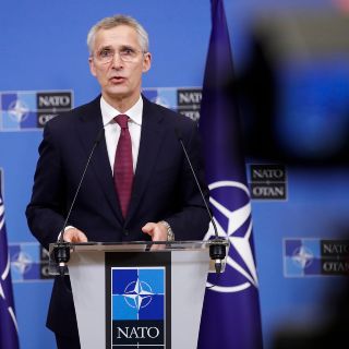 "Nadie está atacando a Rusia", dice la OTAN