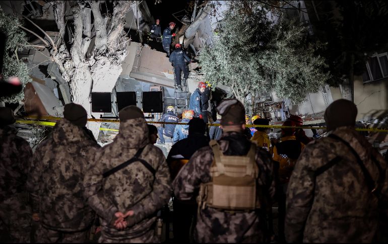 Los sismos con epicentro en Kahramanmaras han roto en cinco partes la falla geológica de Anatolia oriental, advierten. EFE/E. Sahin