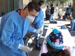 Ayer la Secretaría de Salud registró 23 mil 907 casos activos. EL INFORMADOR/Archivo