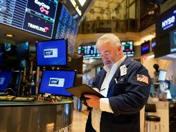 Las solicitudes de subsidio por desempleo para la semana pasada mostraran que el mercado laboral aún es sólido, lo que complica el panorama para la trayectoria de las tasas de la Reserva Federal. AP / ARCHIVO