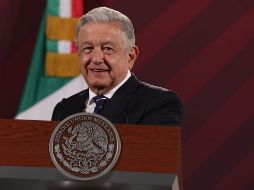 Además el Mandatario dice que ahí van a andar ''agarrados de las manos'' Fox y otros militantes del PRI y PAN. SUN / ARCHIVO