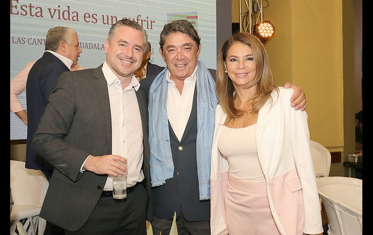 Sergio Barrera, Alejandro Malacara y Pilar Portocarrero. GENTE BIEN JALISCO/Christian Pérez