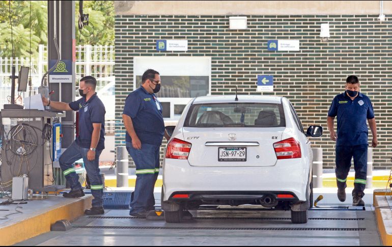 Los vehículos con terminación 1 deben verificar en los meses de enero y febrero. ARCHIVO