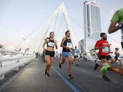 Será este domingo 26 de febrero cuando se lleve a cabo la edición 2023 de esta carrera, y al ser los dos principales patrocinadores de este 21K, tanto Granvita como Electrolit tienen recomendaciones para ti. EL INFORMADOR / ARCHIVO