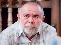 Jesús Ochoa juega con el rol del esposo ideal en la puesta “El marido perfecto”, que llega este 3 de marzo a suelo tapatío. CORTESÍA