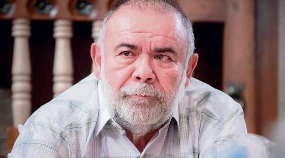 Jesús Ochoa juega con el rol del esposo ideal en la puesta “El marido perfecto”, que llega este 3 de marzo a suelo tapatío. CORTESÍA