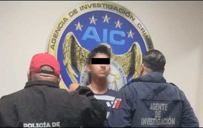 Con base en las diligencias, entre ellos dictámenes realizados por peritos en criminalística y en psicología del Instituto Jalisciense de Ciencias Forenses se integró la carpeta de investigación, por lo que se solicitó una orden de aprehensión contra el sospechoso. ESPECIAL