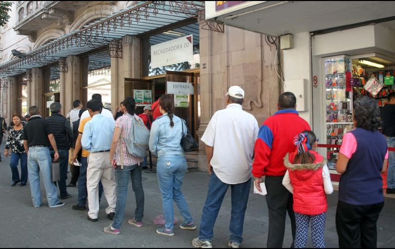 Guadalajara y Zapopan ya no tiene descuentos por el pago del predial, pero los contribuyentes pueden cumplir sin que se les generen recargos en sus cuentas. EL INFORMADOR/ARCHIVO