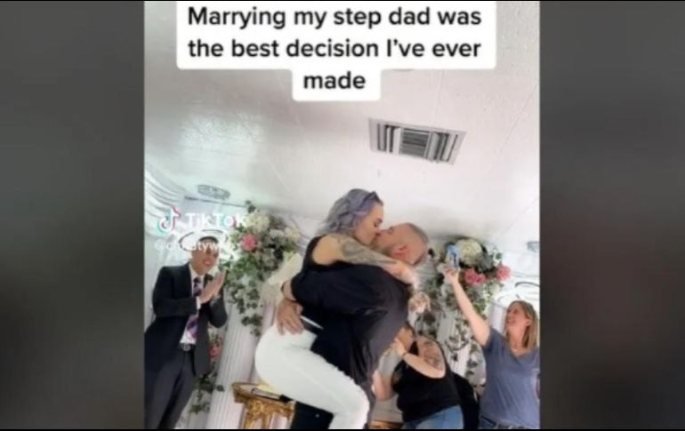 Christy transmitió en TikTok las imágenes del apasionado primer beso. ESPECIAL