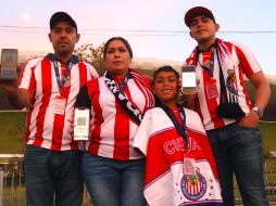 Desde temprana hora comenzó a llegar gente al Estadio Akron. IMAGO7/Juan Nuñez