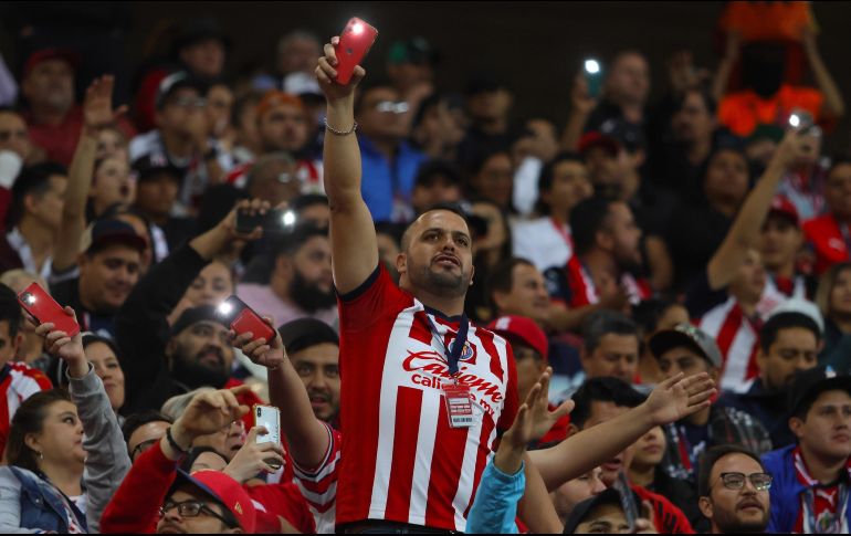 El tipo de juego que Chivas ha desarrollado bajo el mando del profe Pauno está gustando a la afición. IMAGO7/J. Núñez