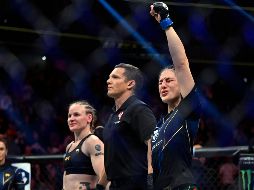 Alexa Grasso logró imponerse a una complicada Valentina Shevchenko por sumisión. AP/D. Becker