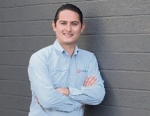 El profesionista Enrique Castañeda, está enfocado en la capacitación de RCP. EL INFORMADOR/ A. Camacho