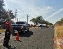 Dos adolescentes de 17 y 15 años murieron en un accidente carretero; viajaban en moto sin equipo de seguridad. ESPECIAL