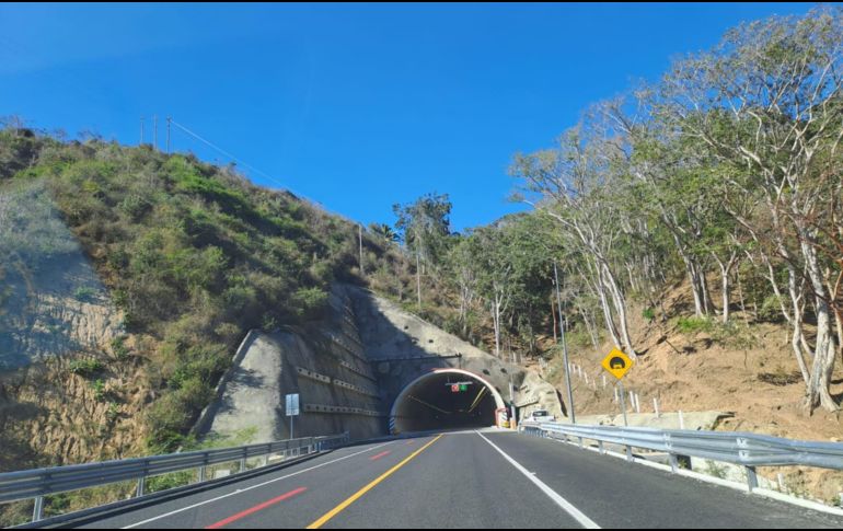 El pasado 1 de marzo, la SICT puso en operación el tramo Entronque La Florida-Entronque La Cruz de Huanacaxtle, de 30.8 kilómetros, de la nueva Autopista La Varas-Puerto Vallarta. EL INFORMADOR / O. Álvarez