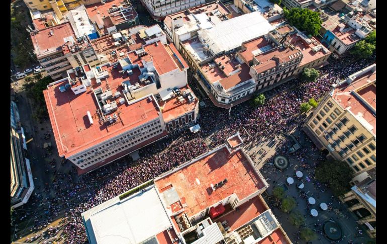 Este miércoles 8 de marzo de 2023, Día Internacional de la Mujer, movimientos feministas de la Zona Metropolitana de Guadalajara han salido a las calles por la lucha de las mujeres y la igualdad frente a los hombres. EL INFORMADOR / A. Navarro