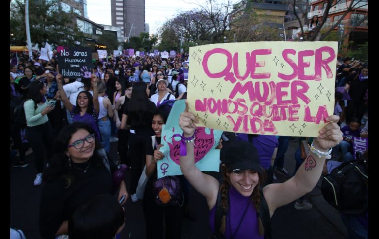 Más de 70 mil mujeres acudieron a las marchas en Guadalajara. EL INFORMADOR/ CARLOS ZEPEDA