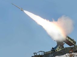 El Estado Mayor Conjunto (JCS) surcoreano se limitó a informar en un breve comunicado sobre el lanzamiento sin ofrecer por el momento más detalles sobre el proyectil o el lugar y hora de lanzamiento. EFE / ARCHIVO