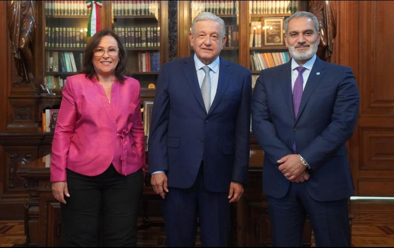 En la reunión con Haitham Al-Ghais, el Presidente López Obrador estuvo acompañado por varios miembros de su gabinete. TWITTER/@lopezobrador_
