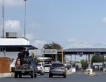 Ayer, medios difundieron un letrero en el que el Cártel del Golfo ofrecía disculpas por los hechos y aseguraba que los atacantes actuaron sin autorización de sus superiores por lo que los entregaron. AFP / ESPECIAL