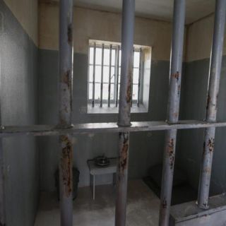 "No sabía que era él": Hombre intenta robar a su propio hijo y termina arrestado