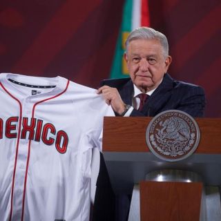 "Nos fue muy bien": López Obrador felicita a la Selección Mexicana de beisbol tras paliza a EU
