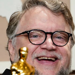 Tapatíos, orgullosos de Guillermo del Toro por la victoria de Pinocho en los Oscar