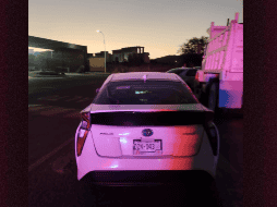 El reporte hacía mención de la localización de un hombre de aproximadamente 55 años de edad, que a simple vista presentaba heridas de bala, a bordo de un vehículo Toyota Prius modelo 2017, en color blanco. ESPECIAL