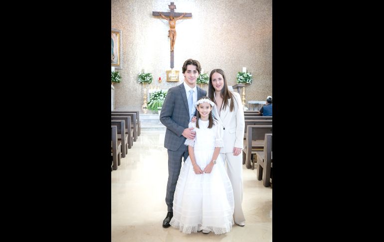 Gonzalo Lares, Inés Castellanos y Paola Hinojosa. GENTE BIEN JALISCO/ Jorge Soltero