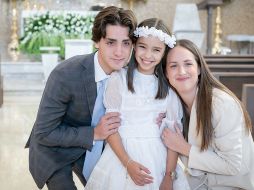 Gonzalo Lares, Inés Castellanos y Paola Hinojosa. GENTE BIEN JALISCO/ Jorge Soltero