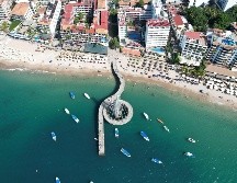 Se prevé que las playas de Puerto Vallarta estén totalmente saturadas para Semana Santa 2023. ESPECIAL