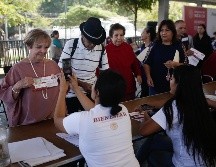 Las y los beneficiarios de la Pensión para el Bienestar de las Personas Adultas Mayores reciben el pago de 4 mil 800 pesos al bimestre. EL INFORMADOR/ ARCHIVO