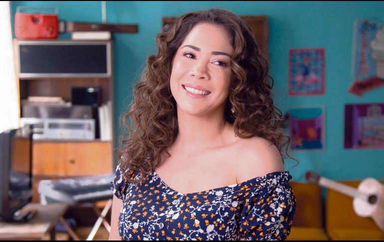 La actriz tomó clases de canto para su papel en “Pienso en ti”. CORTESÍA