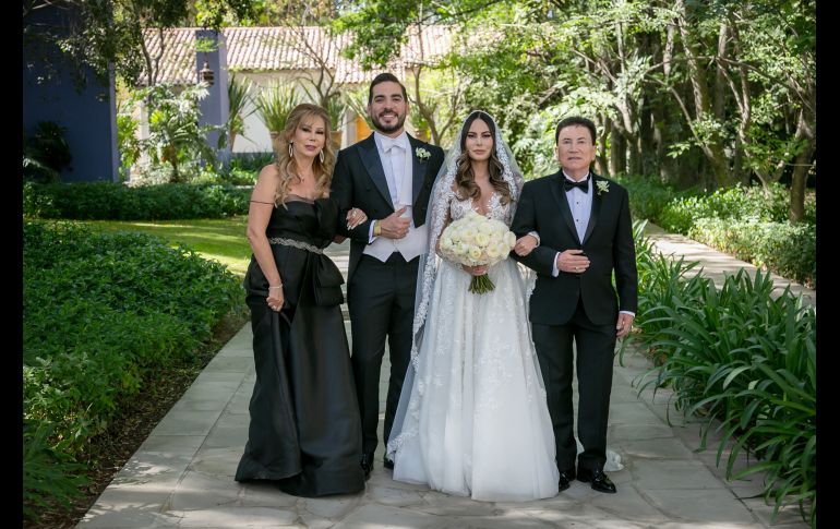 María Emilia Bejarano, René Castillo, Vanessa Porras y Alberto Porras. GENTE BIEN JALISCO/ Jorge Soltero
