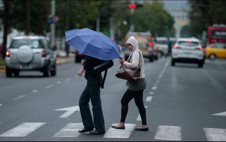 El pronóstico para el Pacífico centro Cielo es parcialmente nublado y bancos de niebla aislados durante la mañana, incremento de nublados por la tarde con lluvias aisladas en Michoacán. EL INFORMADOR / ARCHIVO