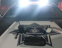 El sujeto habría intentado llevarse un aire acondicionado, un radiotransmisor y una bolsa en color negro con aproximadamente 66 pesos. ESPECIAL/Policía de Guadalajara