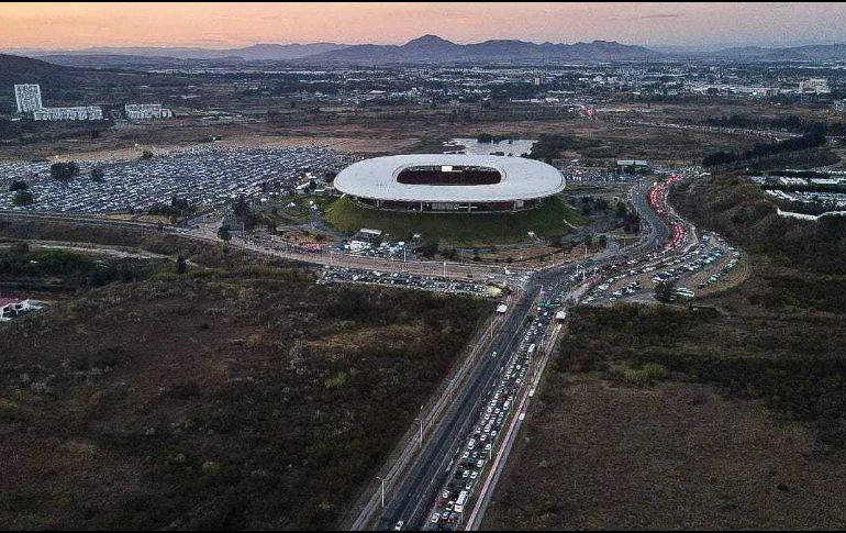 Sin tráfico, ni mayores inconvenientes, se encuentra el ambiente alrededor del Estadio Akron. EL INFORMADOR / C. Zepeda