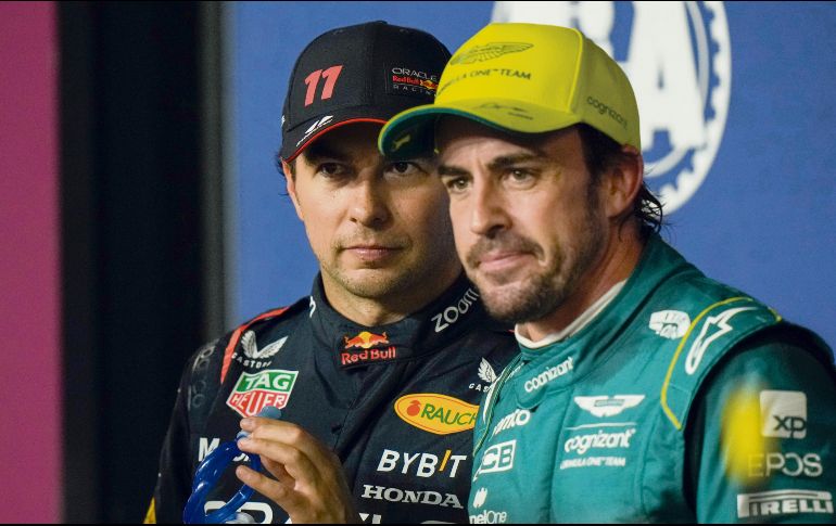 A decir del propio Alonso, sus esperanzas de victoria pasan por un problema mecánico en los Red Bull. AP/L. Bruno