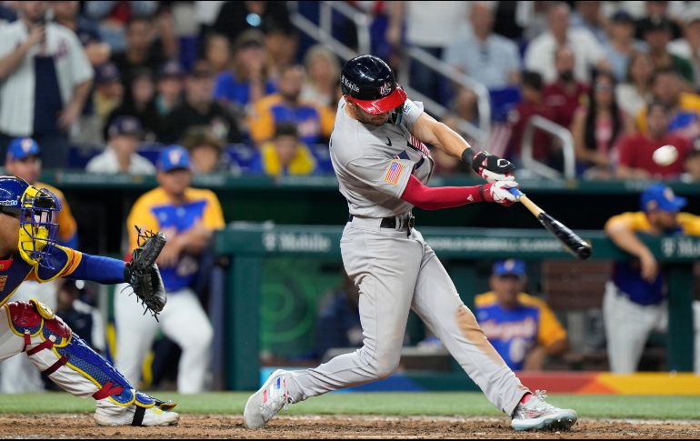 Trea Turner definió el rumbo del encuentro luego de conectar un grand slam en la parte baja del octavo rollo. AP/W. Lee