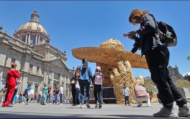 Turistas visitan el Centro Histórico de Guadalajara en este puente del 21 de marzo. EL INFORMADOR/ ALONSO CAMACHO