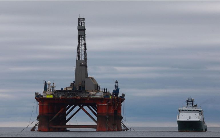 El mercado mundial del petróleo se encuentra bajo una presión negativa. EFE/ARCHIVO