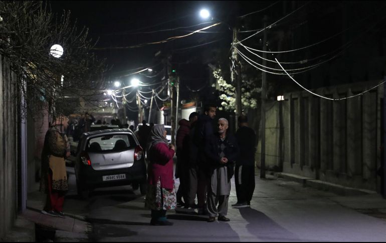 El temblor también se notó fuertemente en Kabul, ubicado a unos 300 kilómetros de distancia del epicentro, además de en Pakistán y en el norte de la India (foto). EFE