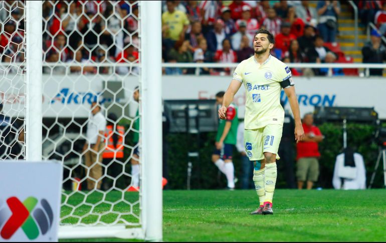 Ante las imágenes, fue el mismo Cuauhtémoc Blanco quien salió en defensa de Henry Martín, asegurando que tiene la libertad de festejar como guste. IMAGO7